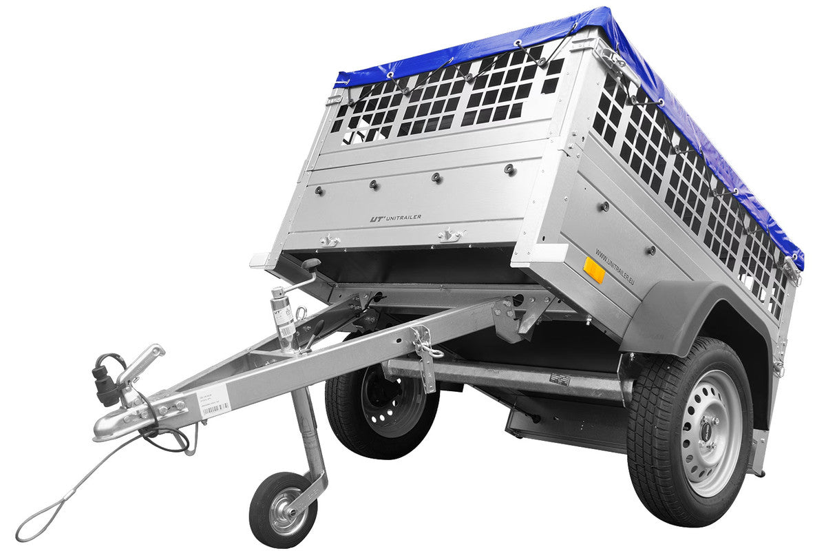 Remorque compacte À VENDRE – GARDEN TRAILER 150 KIPP [AVEC BÂCHE PLATE BLEUE, ROUE JOCKEY ET TIGES DE SUPPORT BÂCHE]